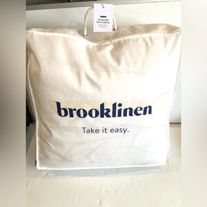 Full / QUEEN SIZE  Brooklinen duck Down Comforter  92x96 New 
 embroidered logo
